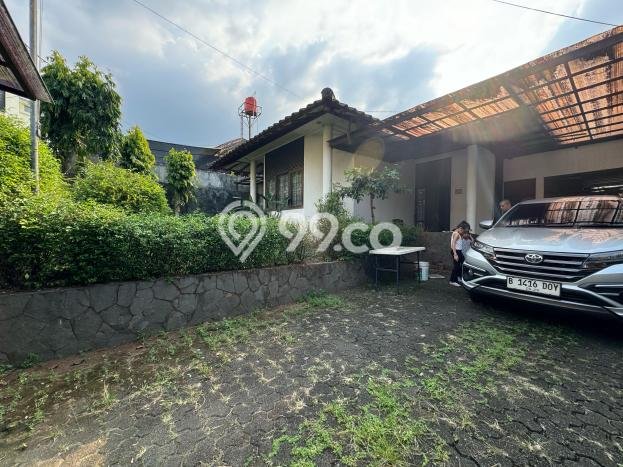 Rumah Mewah LB 200m2 Siap Pakai Desain Elegan di Cirendeu, Jakarta Selatan Rumah Mewah LB 200m2 Siap Pakai Desain Elegan di Cirendeu, Jakarta Selatan