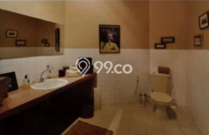 Rumah Mewah Dijual LT 1098m2 di Menteng, Jakarta Pusat Rumah Mewah Dijual LT 1098m2 di Menteng, Jakarta Pusat