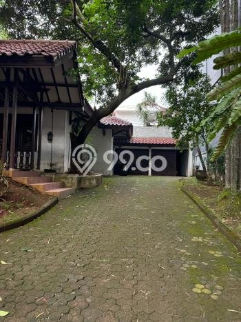 Rumah Luxury Modern Tanpa Renovasi di Lebak Bulus Jakarta Selatan Rumah Luxury Modern Tanpa Renovasi di Lebak Bulus Jakarta Selatan