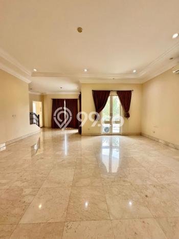 Rumah Luxury Modern Tanpa Renovasi di Senopati Jakarta Selatan Rumah Luxury Modern Tanpa Renovasi di Senopati Jakarta Selatan