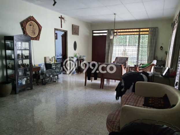 Dijual Hunian Mewah dengan Fasilitas Sekitar Komplit di Tebet, Jakarta Selatan Dijual Hunian Mewah dengan Fasilitas Sekitar Komplit di Tebet, Jakarta Selatan