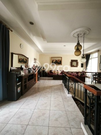 Siap Huni Rumah Mewah 4 Kamar di Kebayoran Baru Dekat ke Mana Saja Siap Huni Rumah Mewah 4 Kamar di Kebayoran Baru Dekat ke Mana Saja