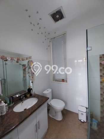 Rumah Luxury Modern Tanpa Renovasi di Kemang Jakarta Selatan Rumah Luxury Modern Tanpa Renovasi di Kemang Jakarta Selatan