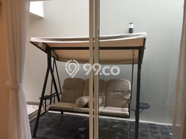 Disewakan! Rumah 3 Kamar Tidur &
3 Kamar Mandi di Lebak Bulus, Jakarta Selatan Disewakan! Rumah 3 Kamar Tidur &
3 Kamar Mandi di Lebak Bulus, Jakarta Selatan