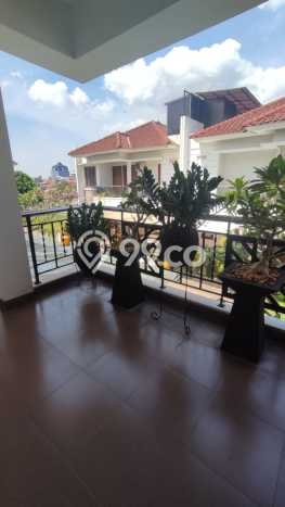 Rumah Elit LB 200m2 Siap Pakai Desain Elegan di Pejaten, Jakarta Selatan Rumah Elit LB 200m2 Siap Pakai Desain Elegan di Pejaten, Jakarta Selatan