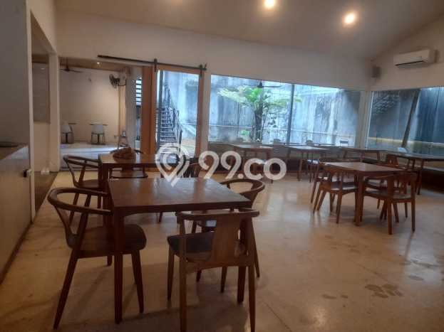 Hot Offer Hunian Premium Ideal dan Luas di Kebayoran Baru, Jakarta Selatan Hot Offer Hunian Premium Ideal dan Luas di Kebayoran Baru, Jakarta Selatan