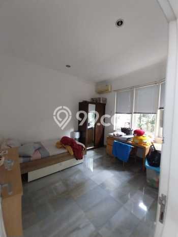 Rumah Luxury Modern Tanpa Renovasi di Kemang Jakarta Selatan Rumah Luxury Modern Tanpa Renovasi di Kemang Jakarta Selatan