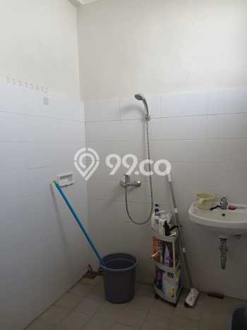 Rumah Elit Modern Tanpa Renovasi di Cirendeu Jakarta Selatan Rumah Elit Modern Tanpa Renovasi di Cirendeu Jakarta Selatan