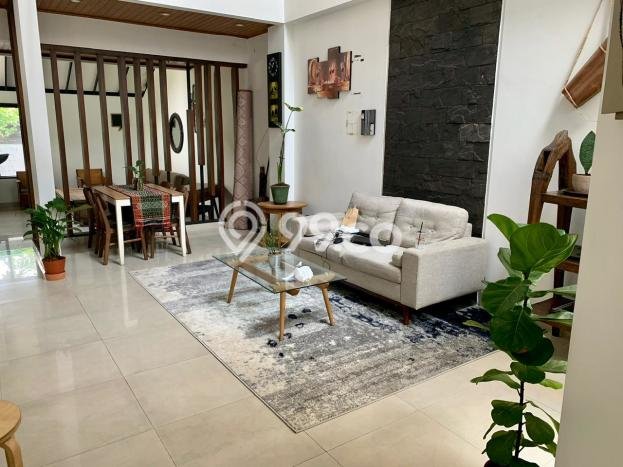 Rumah Minimalis LB/LT 326m2/330m2 Dijual di Lebak Bulus, Jakarta Selatan Rumah Minimalis LB/LT 326m2/330m2 Dijual di Lebak Bulus, Jakarta Selatan