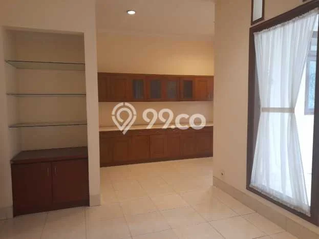 Jual Rumah Mewah Elegan Dengan View Cantik di Lebak Bulus, Jakarta Selatan Jual Rumah Mewah Elegan Dengan View Cantik di Lebak Bulus, Jakarta Selatan