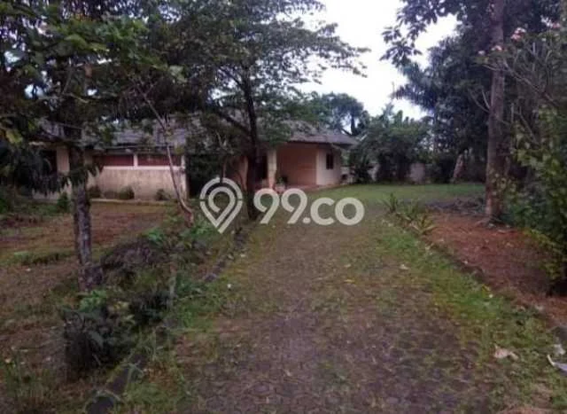 Vila Berkualitas di Cisarua, Luas 1221m2m², Posisi Strategis dengan akses mudah Vila Berkualitas di Cisarua, Luas 1221m2m², Posisi Strategis dengan akses mudah