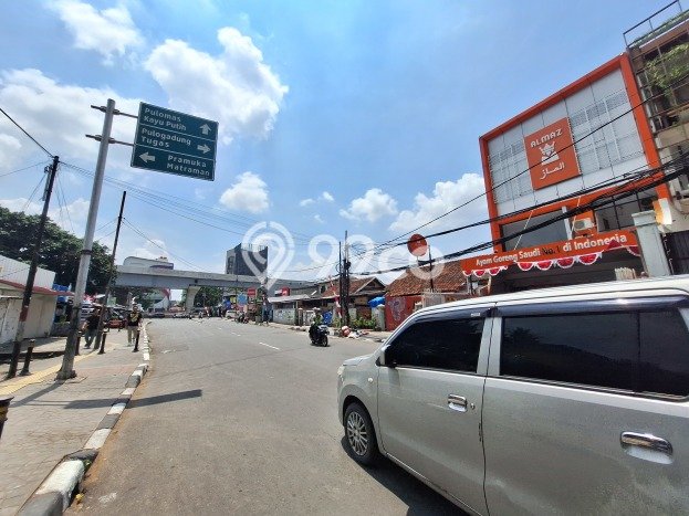 Dijual Rumah Luas Elegan Dengan View Eksklusif di Rawamangun, Jakarta Timur Dijual Rumah Luas Elegan Dengan View Eksklusif di Rawamangun, Jakarta Timur