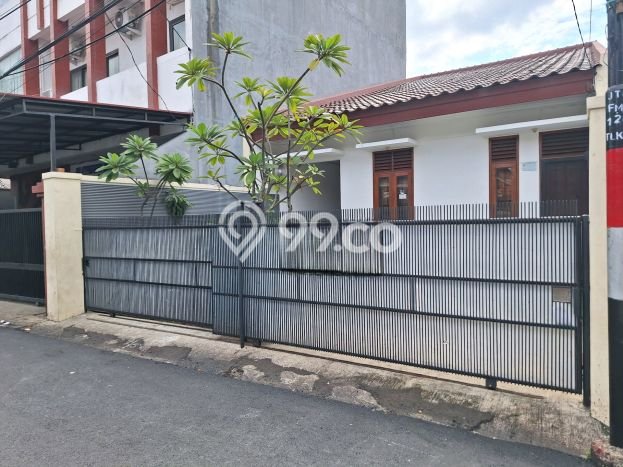 Siap Huni Hunian Elit 3 Kamar di Menteng Dekat ke Mana Saja Siap Huni Hunian Elit 3 Kamar di Menteng Dekat ke Mana Saja