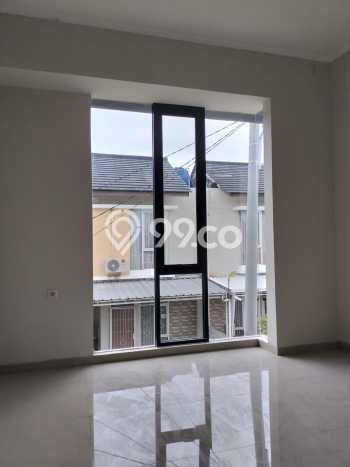 Jual Rumah Strategis Bagus Punya 2 KT di Margahayu Bandung SHM Jual Rumah Strategis Bagus Punya 2 KT di Margahayu Bandung SHM
