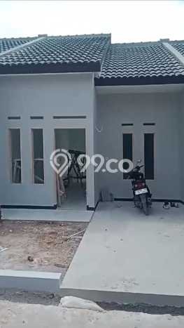 Kesempatan Emas Memiliki Rumah LT 78m2m² / LB 58m2m² di Jantung Kota Pameungpeuk, Bandung Kesempatan Emas Memiliki Rumah LT 78m2m² / LB 58m2m² di Jantung Kota Pameungpeuk, Bandung