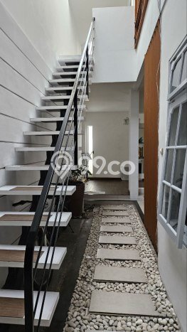 For Sale Hunian Rumah Terawat 6 KT di Terusan Buah Batu, Bandung For Sale Hunian Rumah Terawat 6 KT di Terusan Buah Batu, Bandung