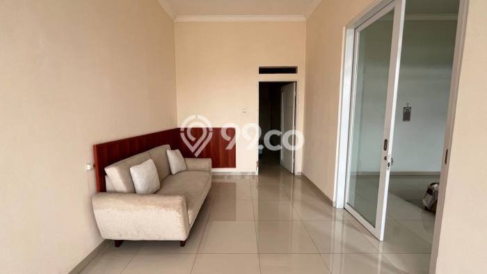Dijual Cepat Rumah Bagus Siap Huni LB 180m2 di Arcamanik, Bandung Dijual Cepat Rumah Bagus Siap Huni LB 180m2 di Arcamanik, Bandung