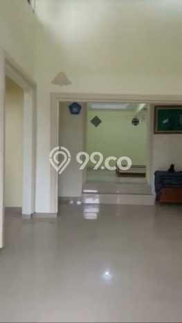 Rumah Modern 4 KT di Cihanjuang Bandung Semi Furnished Rumah Modern 4 KT di Cihanjuang Bandung Semi Furnished