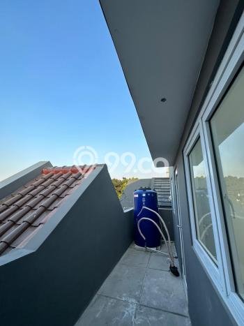 Dijual Rumah Modern 3 KT di Villa Meruya, Jakarta Barat Dijual Rumah Modern 3 KT di Villa Meruya, Jakarta Barat