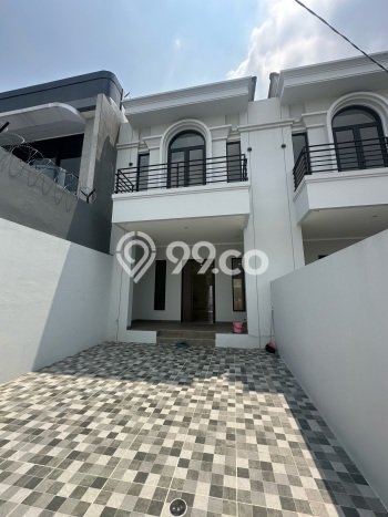 Rumah Elit Modern Siap Huni di Meruya Jakarta Barat Rumah Elit Modern Siap Huni di Meruya Jakarta Barat