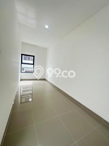 For Sale Hunian Rumah Terawat 4 KT di Villa Meruya, Jakarta Barat For Sale Hunian Rumah Terawat 4 KT di Villa Meruya, Jakarta Barat