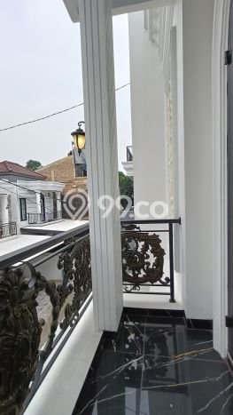Dijual Rumah 3 Kamar Lokasi Ideal Bagus dan Strategis di Jagakarsa Dijual Rumah 3 Kamar Lokasi Ideal Bagus dan Strategis di Jagakarsa