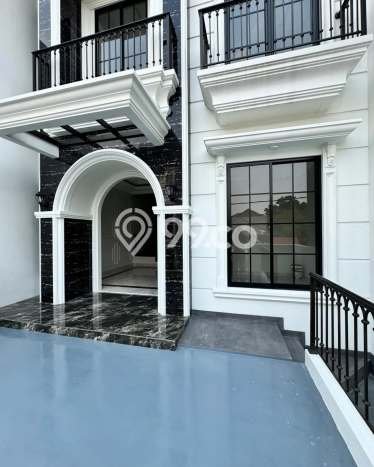 Dijual Rumah Premium dengan Fasilitas Sekitar Lengkap di Jagakarsa, Jakarta Selatan Dijual Rumah Premium dengan Fasilitas Sekitar Lengkap di Jagakarsa, Jakarta Selatan