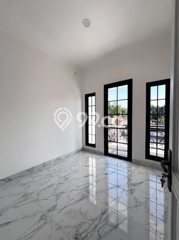Dijual Rumah 3 Kamar Lokasi Strategis Bagus dan Strategis di Cipayung Dijual Rumah 3 Kamar Lokasi Strategis Bagus dan Strategis di Cipayung