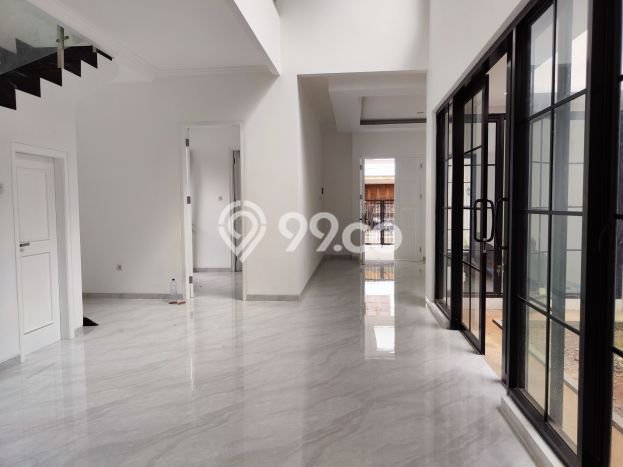 Rumah Minimalis area Cempaka Putih, Jakarta Pusat, Luas 165m² Bangunan 200m² Rumah Minimalis area Cempaka Putih, Jakarta Pusat, Luas 165m² Bangunan 200m²
