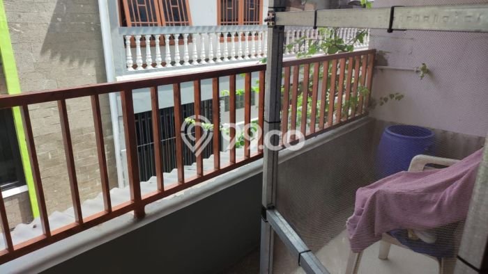 PROPERTI PILIHAN! Rumah Asri area Tanjung Duren, Luas 70m² Bangunan 140m² PROPERTI PILIHAN! Rumah Asri area Tanjung Duren, Luas 70m² Bangunan 140m²