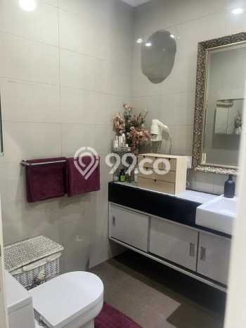 Dijual Rumah Luas Elegan Dengan View Cantik di Gading Serpong, Tangerang Dijual Rumah Luas Elegan Dengan View Cantik di Gading Serpong, Tangerang