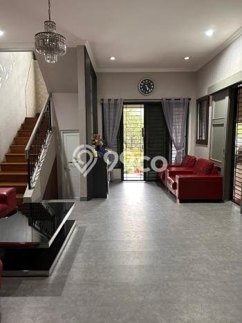 Siap Huni Rumah Mewah 4 Kamar di Tangerang Dekat ke Mana Saja Siap Huni Rumah Mewah 4 Kamar di Tangerang Dekat ke Mana Saja