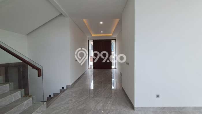 Hunian Elit LB 526m2 Siap Pakai Desain Elegan di BSD City, Tangerang Hunian Elit LB 526m2 Siap Pakai Desain Elegan di BSD City, Tangerang