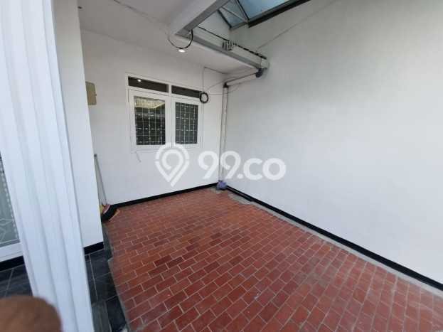 Disewakan Rumah Konsep Minimalis di Mulyorejo Surabaya dengan 3 KT Disewakan Rumah Konsep Minimalis di Mulyorejo Surabaya dengan 3 KT