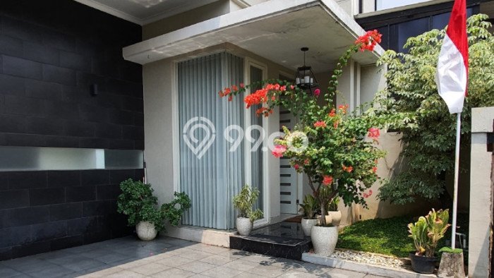 Jual Rumah Strategis Bagus Punya 4 KT di Rungkut Surabaya SHM Jual Rumah Strategis Bagus Punya 4 KT di Rungkut Surabaya SHM