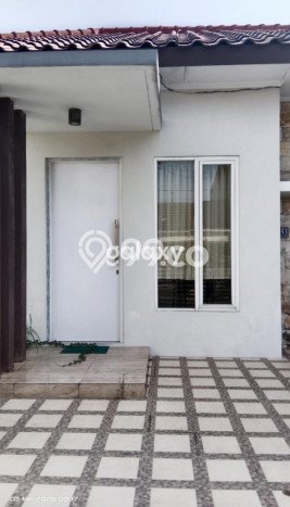 Rumah Modern Minimalis 3 Kamar Siap Huni di Rungkut Rumah Modern Minimalis 3 Kamar Siap Huni di Rungkut