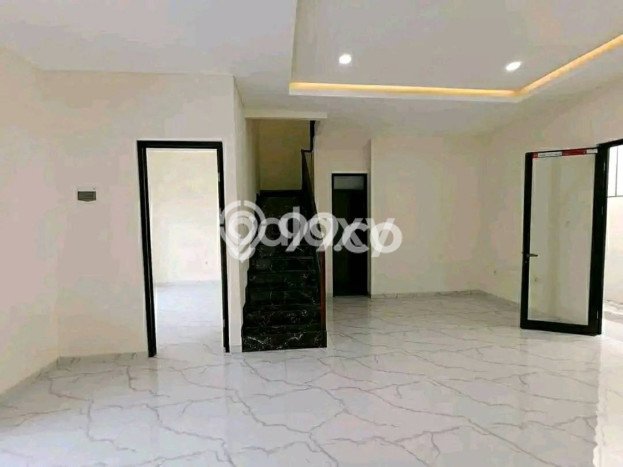 Rumah Strategis Modern Lb 170m2 di Mulyorejo, Surabaya Rumah Strategis Modern Lb 170m2 di Mulyorejo, Surabaya
