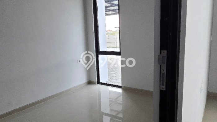 Dijual Rumah 2 Kamar Lokasi Ideal Nyaman dan Strategis di Rungkut Dijual Rumah 2 Kamar Lokasi Ideal Nyaman dan Strategis di Rungkut