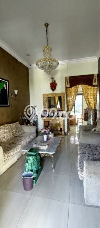 Siap Huni Rumah Mewah 5 Kamar di Kenjeran Dekat ke Mana Saja Siap Huni Rumah Mewah 5 Kamar di Kenjeran Dekat ke Mana Saja