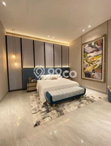 Rumah Luxury Modern Siap Huni di Pakuwon City Surabaya Rumah Luxury Modern Siap Huni di Pakuwon City Surabaya
