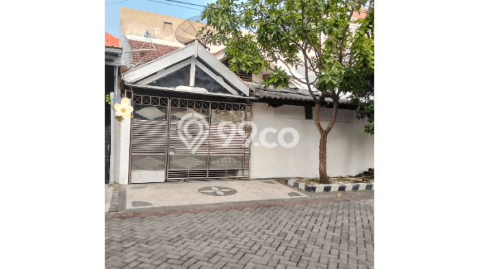 Dijual Cepat Rumah Favorit Siap Huni LB 126m2 di Wiyung, Surabaya Dijual Cepat Rumah Favorit Siap Huni LB 126m2 di Wiyung, Surabaya