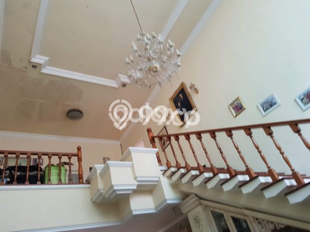Siap Huni Rumah Mewah 4 Kamar di Dukuh Pakis Dekat ke Mana Saja Siap Huni Rumah Mewah 4 Kamar di Dukuh Pakis Dekat ke Mana Saja