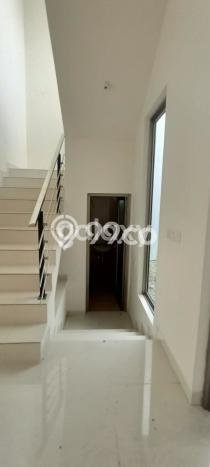 SEGERA MILIKI! Rumah area Menganti, Gresik, Luas 90m2m² LB 90m2m² SEGERA MILIKI! Rumah area Menganti, Gresik, Luas 90m2m² LB 90m2m²