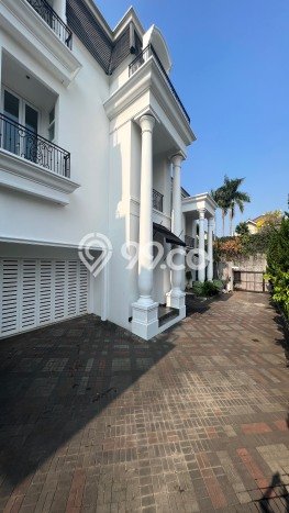Jarang Ada! Rumah Kontrakan 4 Kamar Nyaman Siap Huni Kemang Jarang Ada! Rumah Kontrakan 4 Kamar Nyaman Siap Huni Kemang