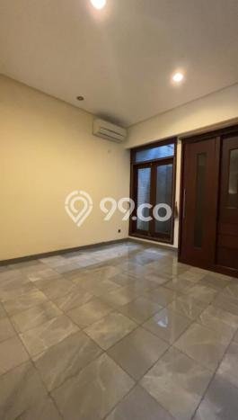 Rumah di , 3 KM, Area Tenang Rumah di , 3 KM, Area Tenang