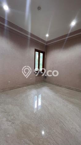 Rumah Kondisi Baik Disewakan di Pondok Indah, Jakarta Selatan LT 675m2, LB 750m2 Rumah Kondisi Baik Disewakan di Pondok Indah, Jakarta Selatan LT 675m2, LB 750m2