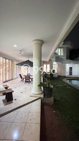 Disewakan Rumah Strategis LT 750m2 / LB 700m2 di Kemang, Jakarta Selatan Disewakan Rumah Strategis LT 750m2 / LB 700m2 di Kemang, Jakarta Selatan