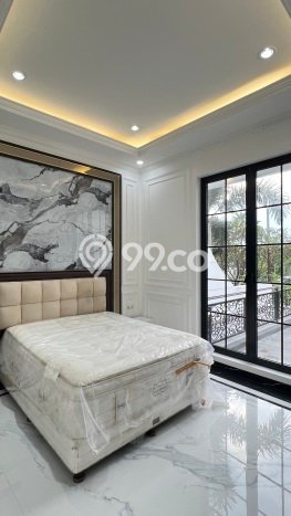 Jual Rumah Mewah Megah Dengan View Cantik di Kemang, Jakarta Selatan Jual Rumah Mewah Megah Dengan View Cantik di Kemang, Jakarta Selatan