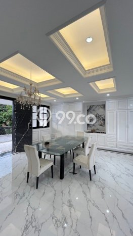 Jual Rumah Mewah Megah Dengan View Cantik di Kemang, Jakarta Selatan Jual Rumah Mewah Megah Dengan View Cantik di Kemang, Jakarta Selatan