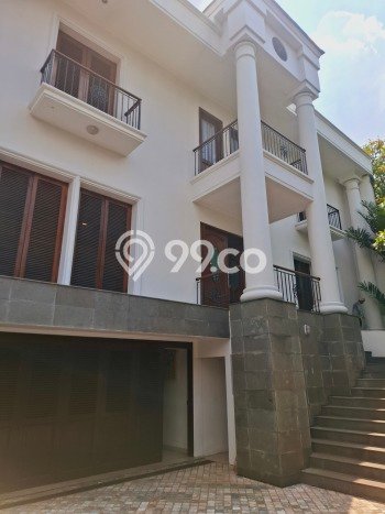 Hunian Minimalis dengan LT 440m2 & LB 650m2 Disewakan di Pondok Indah Hunian Minimalis dengan LT 440m2 & LB 650m2 Disewakan di Pondok Indah
